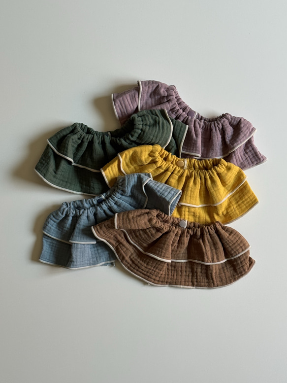 ダブルガーゼのフリルスタイ 1枚目の画像