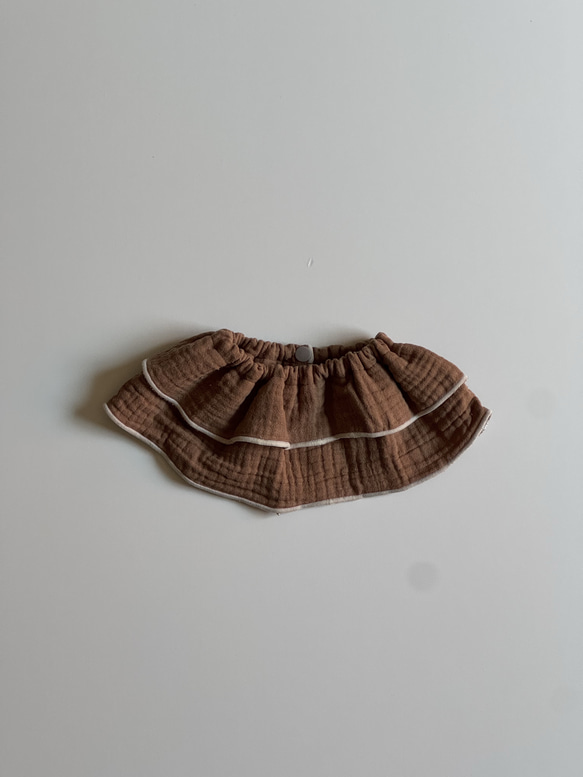 ダブルガーゼのフリルスタイ 2枚目の画像