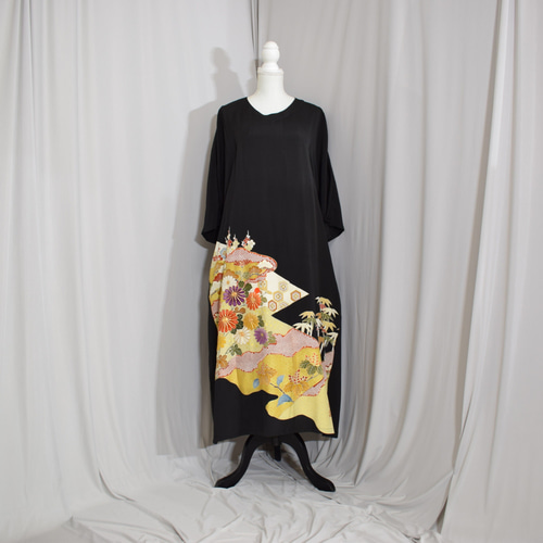 上品ワンピース, 黒留袖リメイク,ワンピース,上品な和モダンドレス