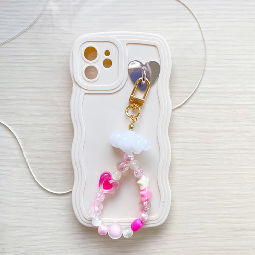No.104【キーホルダー】✧Happy cloud✧《ビーズ スマホストラップ 雲