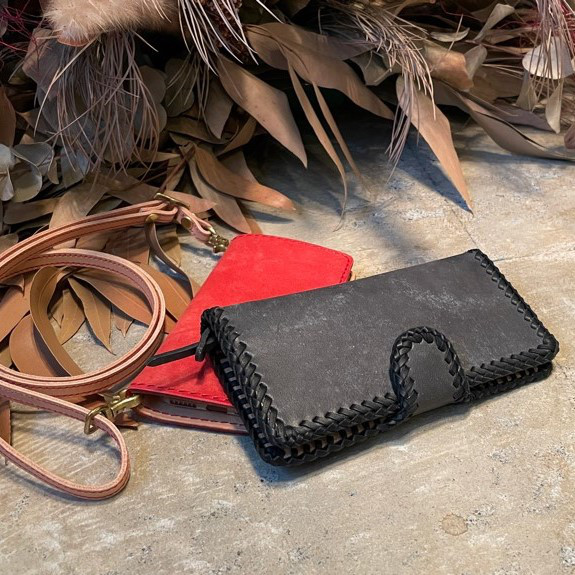 【全機種対応 28色から選べる】お財布気分ファスナーポケット付手帳型スマホケース