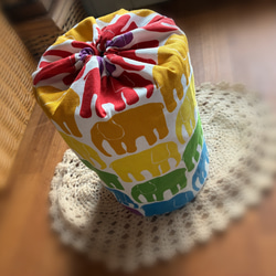 ☆ミルク缶カバー☆カラフルゾウさん☆ポットン落としに☆元保育士ママ☆手作りおもちゃ♫ 2枚目の画像