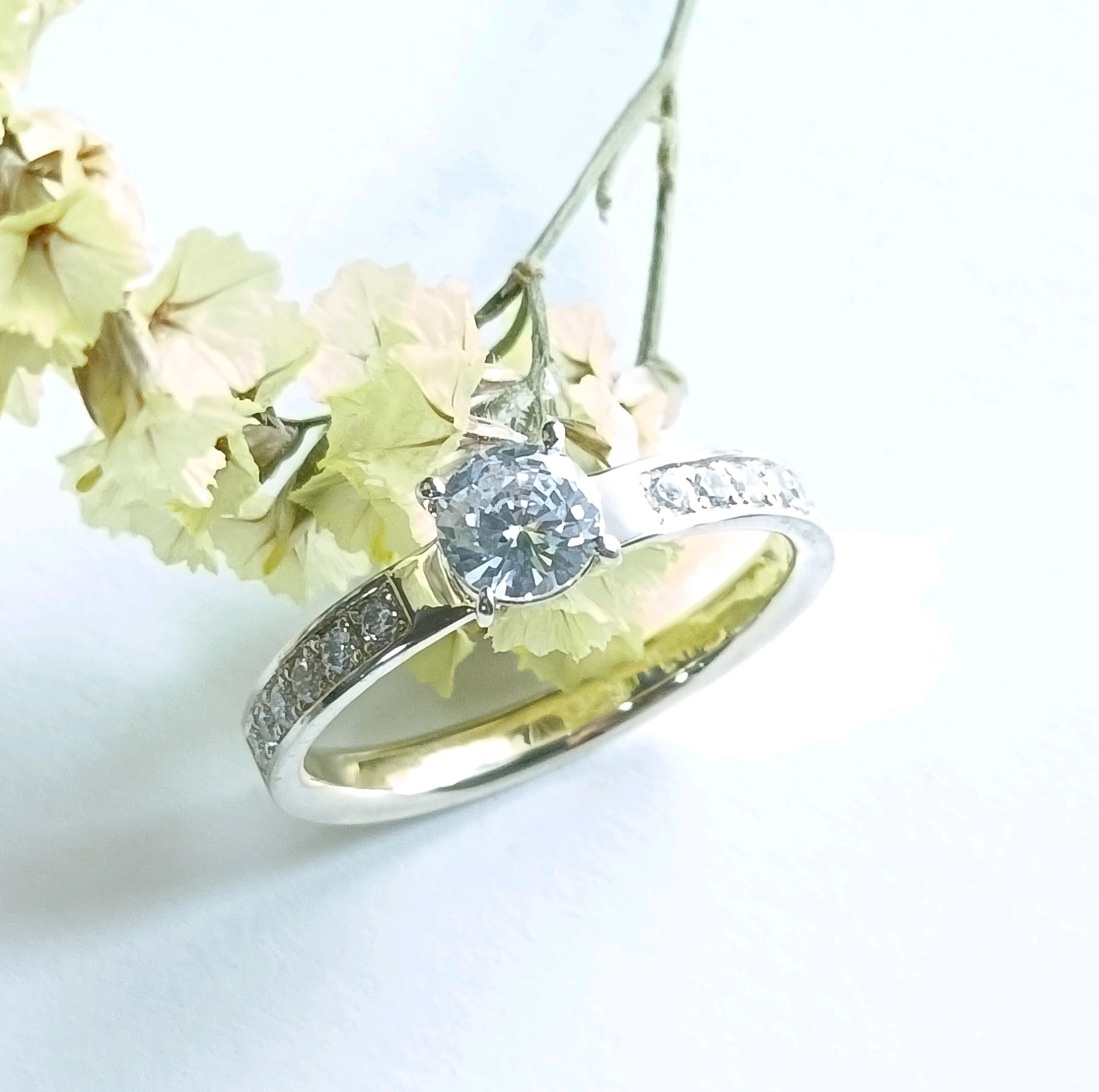 [SV925]　Sekka-雪華-　雪の結晶　エンゲージリング　婚約指輪　プロポーズリング　エタニティ　ハーフエタニティ