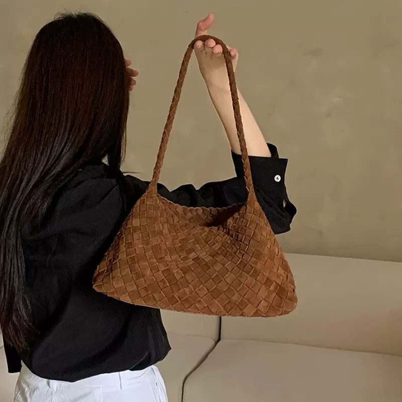 ハンドメイド　本革編み込みトートバッグ　ホワイト　インナーバッグ付き ハンドメイド 本革編み込みトートバッグ ホワイト インナー