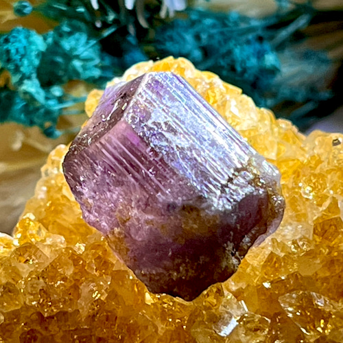 アフガニスタン産 スキャポライト ラフストーン 原石 マリアライト