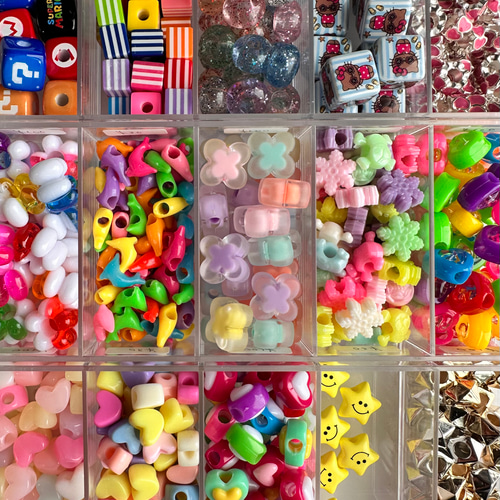 Newチャーム追加！世界にひとつ名前入りオーダーキーホルダー