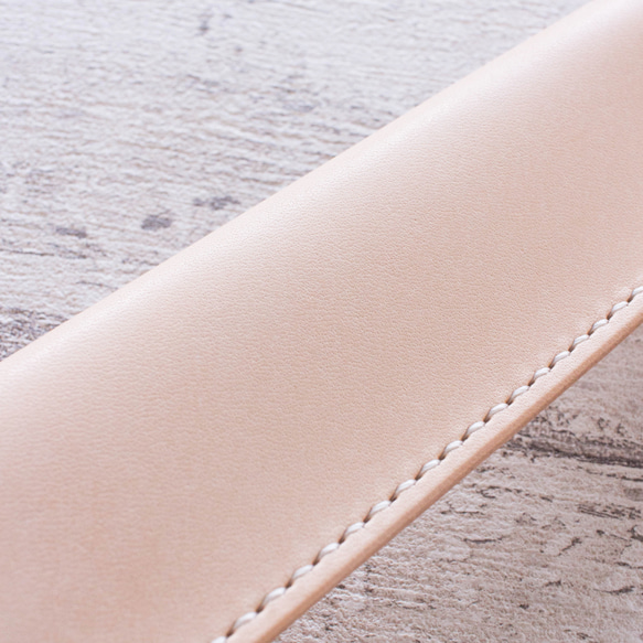 本革　扇子入れ　ベルトホルダー付き　生成り 13枚目の画像