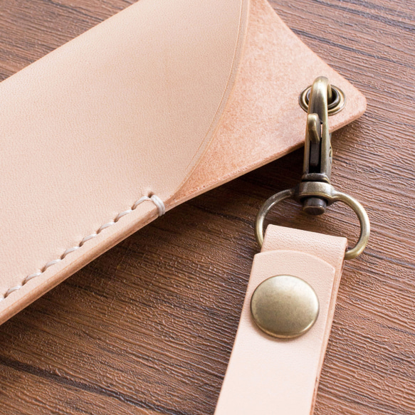 本革　扇子入れ　ベルトホルダー付き　生成り 7枚目の画像