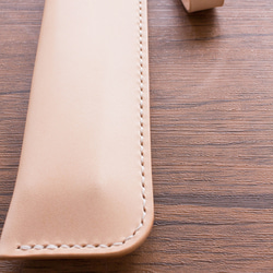 本革　扇子入れ　ベルトホルダー付き　生成り 3枚目の画像