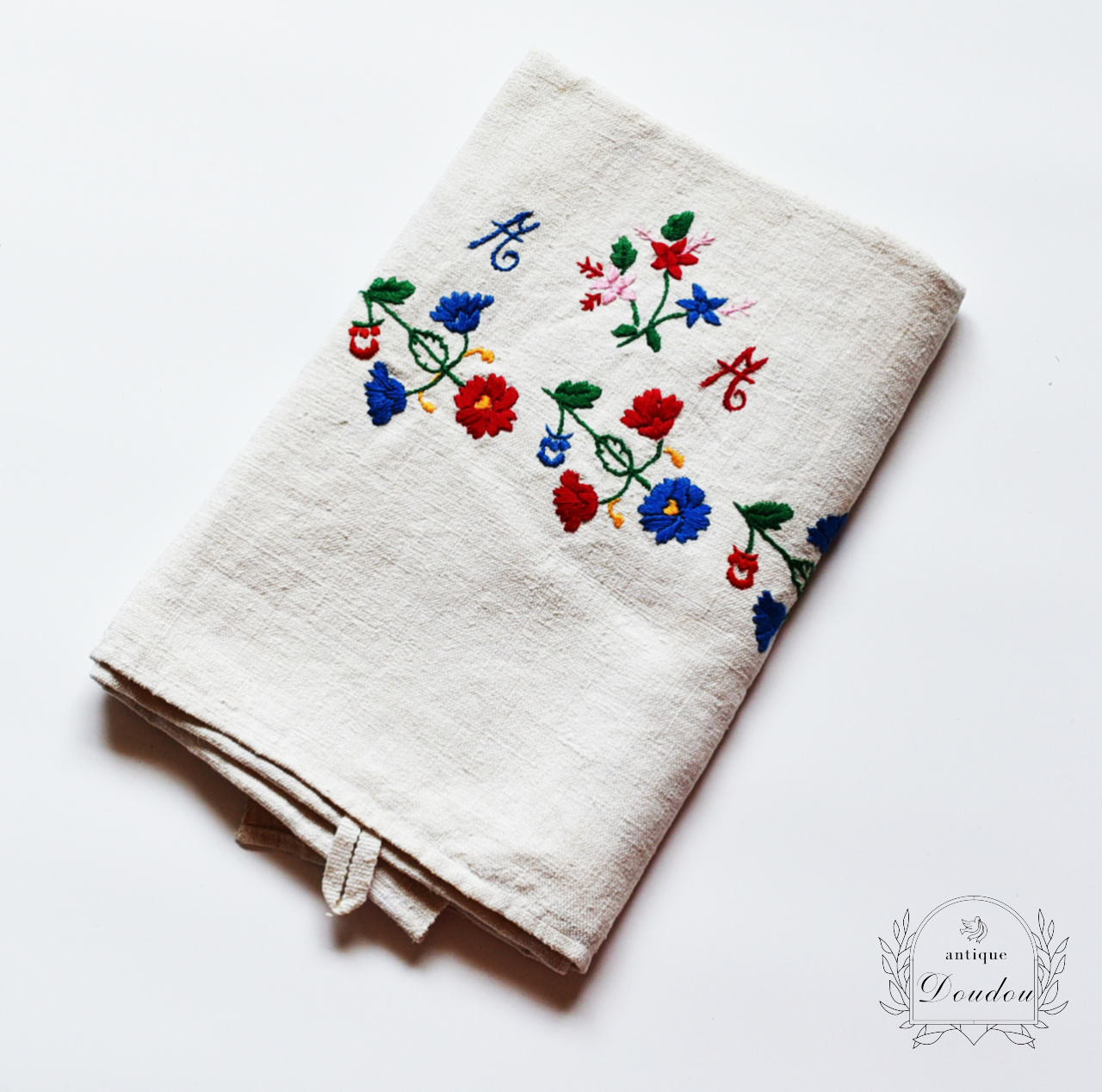 ハンガリー 手織りリネンの花刺繍キッチンクロス【sa733】 ハンガリー 手織りリネンの花刺繍キッチンクロス【sa733