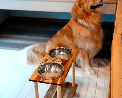 高級食器スタンド 犬用 ペット オーダーメイド 大型犬用 名前彫刻  贈り物 大型犬用 餌台 食器スタンド 刻印可能 ダブルサイズ ペット服