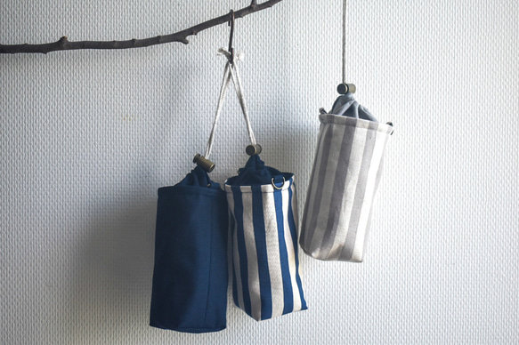 洗える保冷保温ペットボトルカバー(綿麻) 1枚目の画像