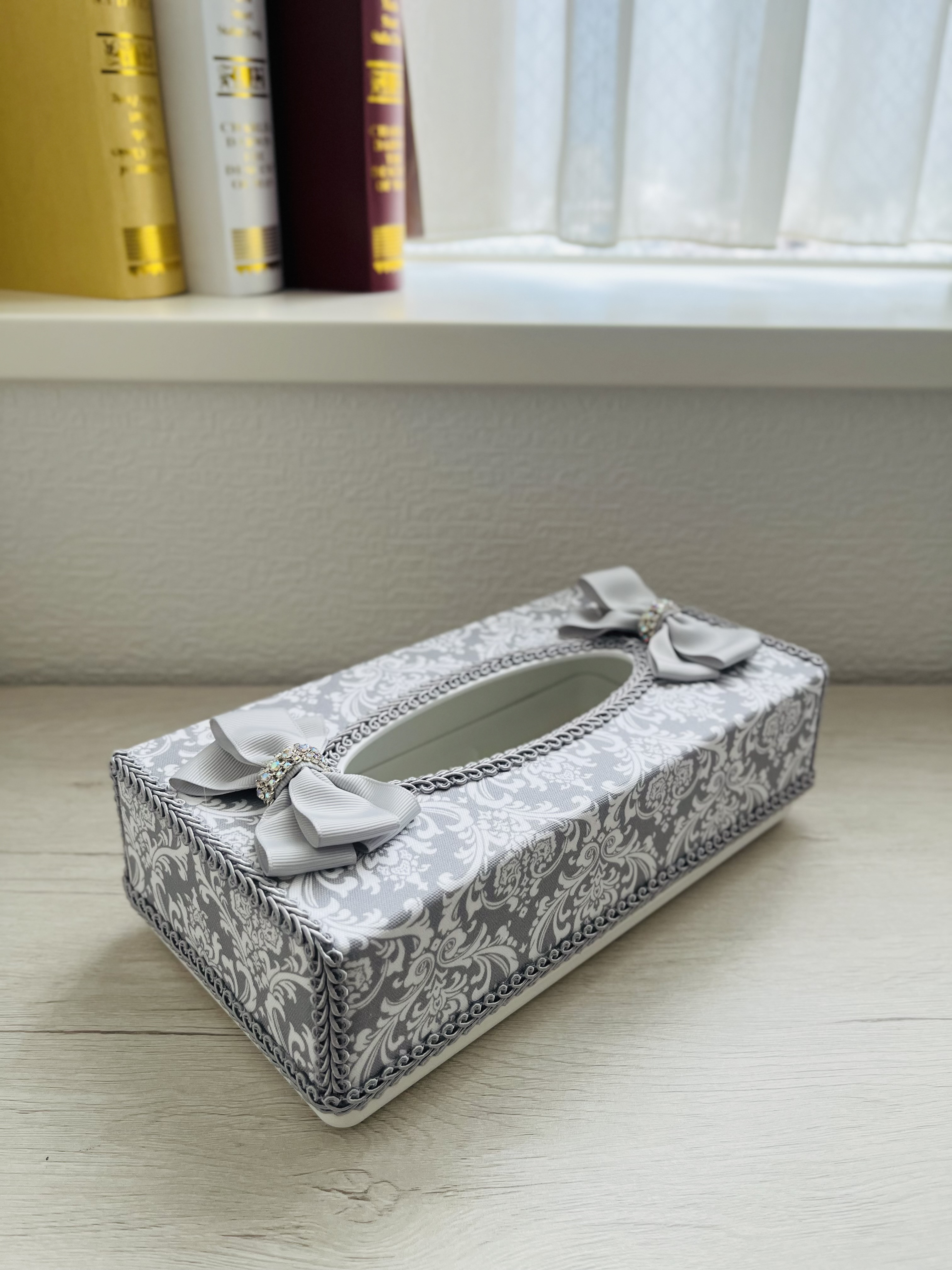 エレガントなダマスク柄の3点セット（グレー）