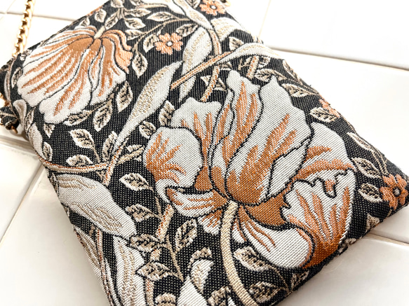 スペイン製ジャガード生地 PIMPERNELのポシェット ウィリアムモリス ピンパーネル　スマホポシェット　スマホポーチ 4枚目の画像