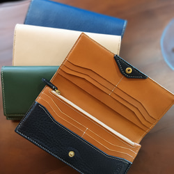 【一点物】薄くて小さい長財布　| ハンドメイド 手染め 手縫い 一点物 長財布 のおすすめ人気通販｜Creema(クリーマ) 国内最大
