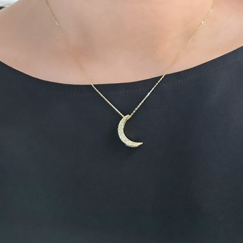 18金　三日月 真珠　ネックレス　ゴールド 三日月 ネックレス レディース K18 18k 18金 ムーン 月形 地金のみ