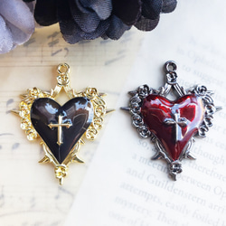 2個 薔薇 バラ ハート 十字架 トゲ パーツ/赤 ガンメタ ゴールド