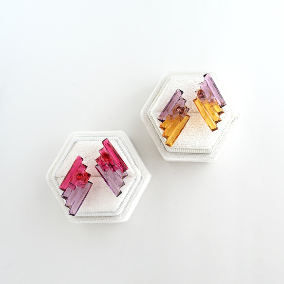 アール・デコヴィンテージガラスのピアス／イヤリング［レッド＆パープル］サージカルステンレス／チタン変更可能 3枚目の画像