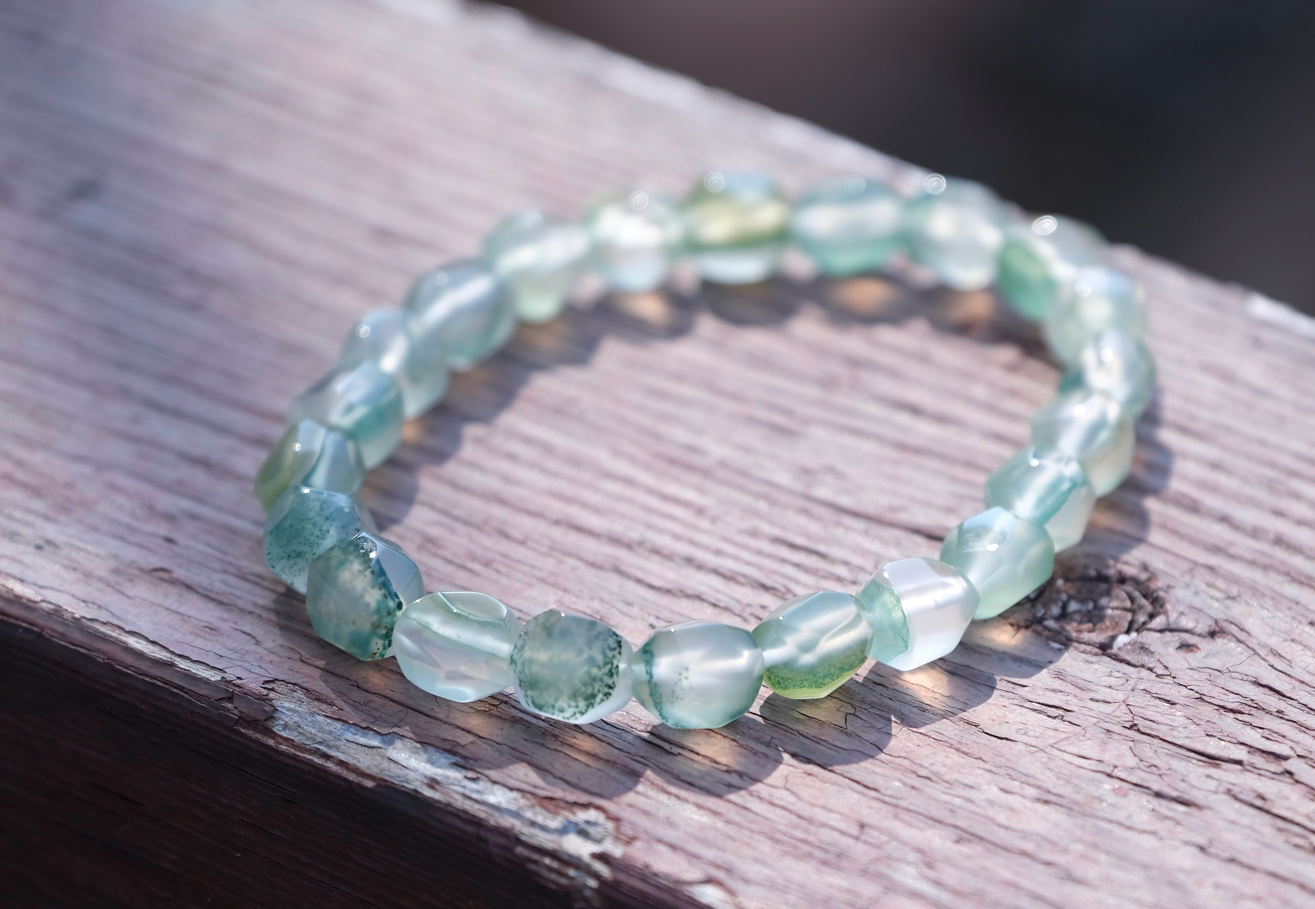 ゴビ石−1399 ゴビ瑪瑙　ブレスレット　『ザクロの実 緑』