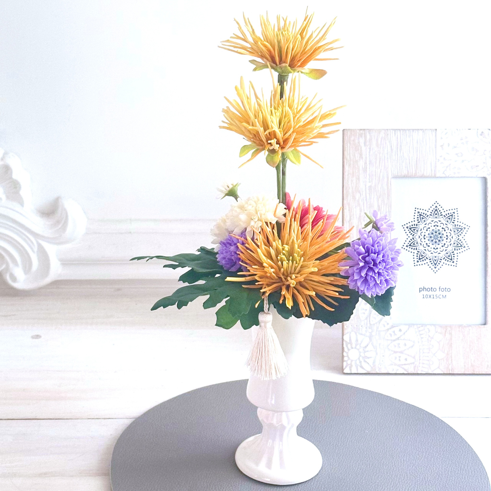 【エムハピネスの優しい仏花 】仏花 お供え花 贈答用 お盆 新盆  お彼岸 法要 命日 仏壇 お手元供養　日々のお手入れ