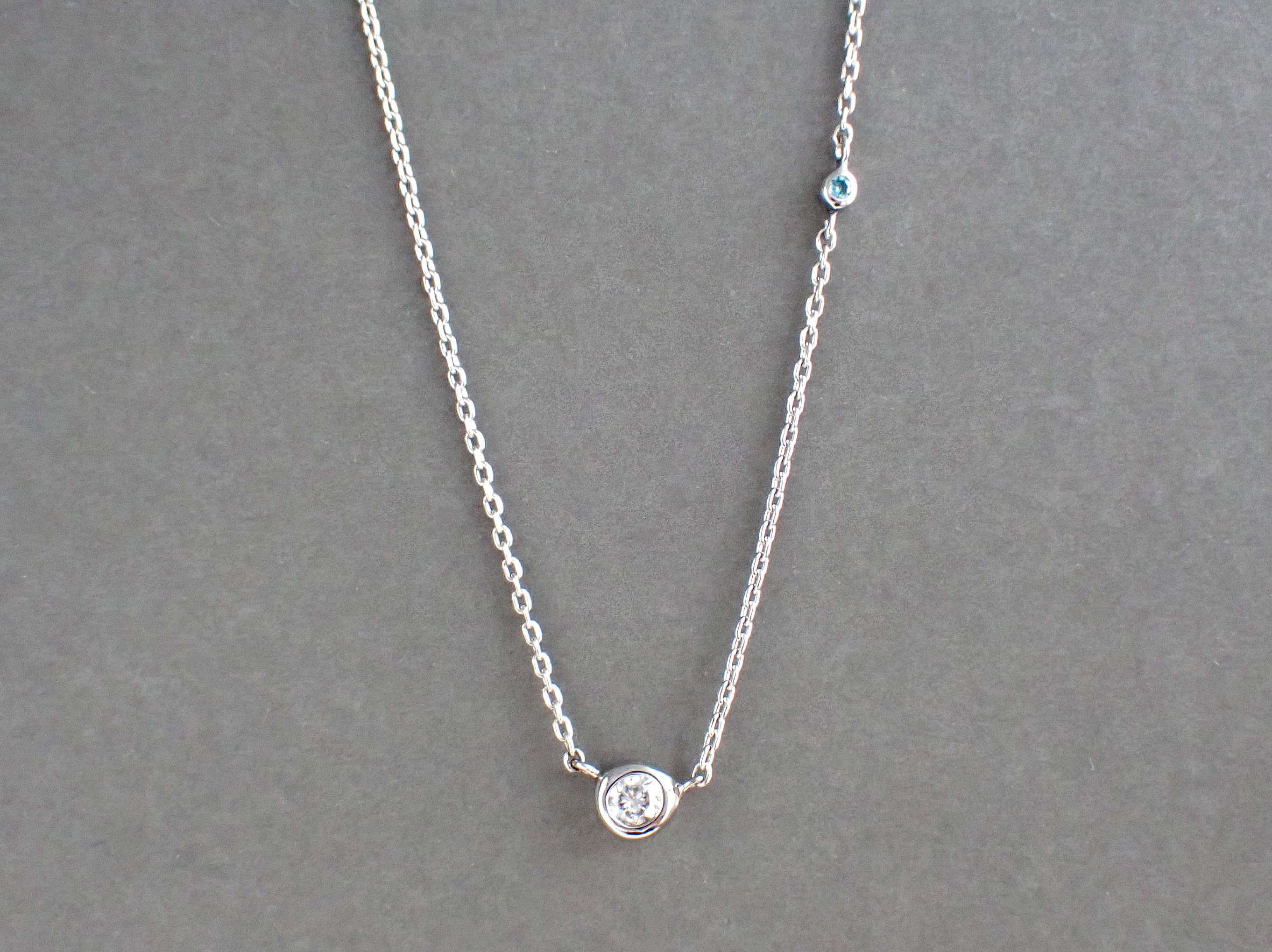 Pt850 ふたつのダイヤモンドネックレス