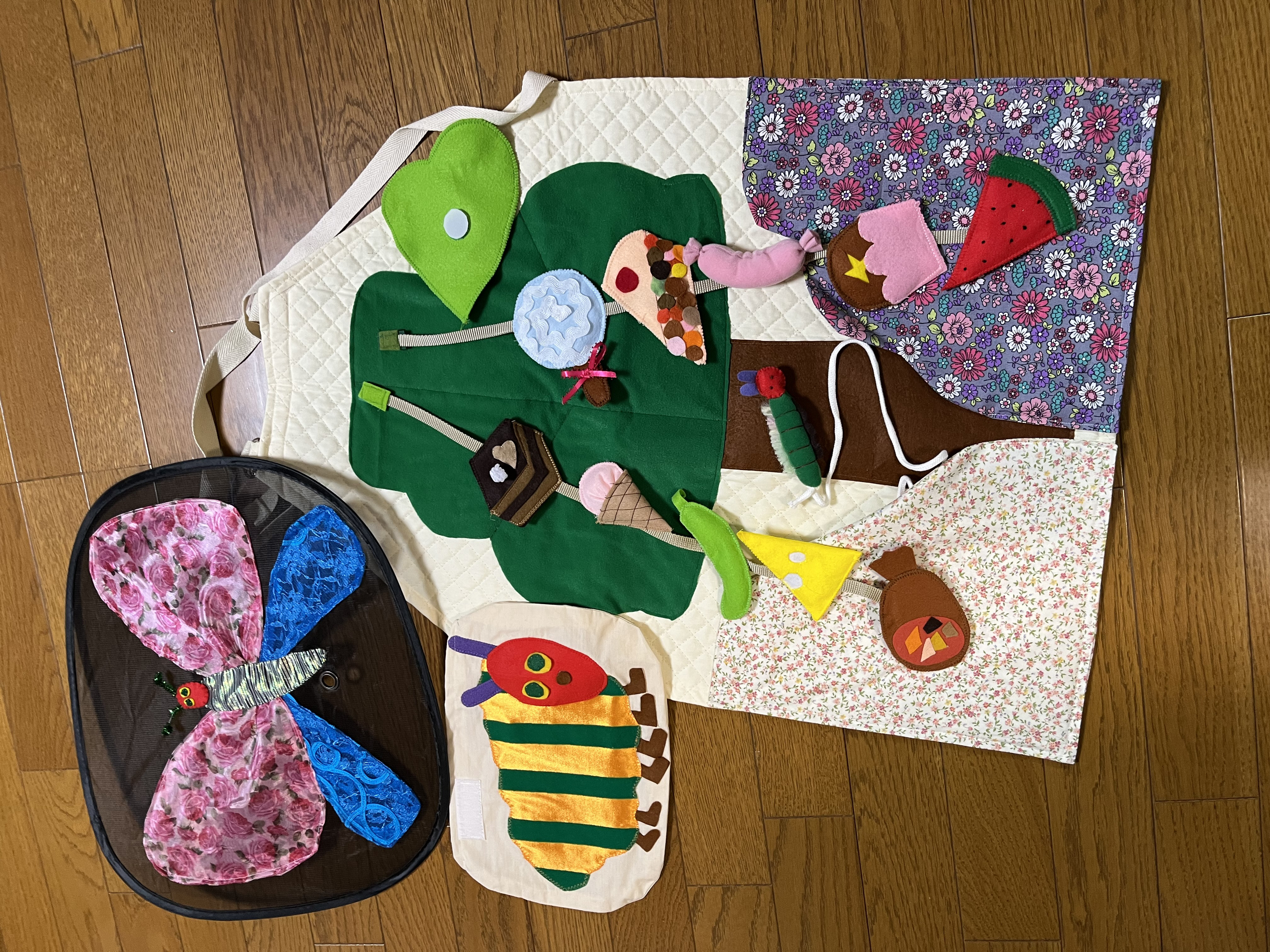 はらぺこあおむしエプロンシアター