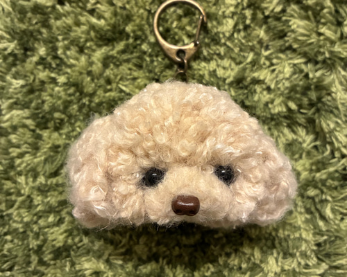 うるうるトイプードル 毛糸キーホルダー＊アプリコット ぬいぐるみ