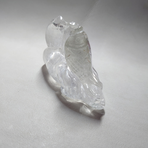 手彫り！ 水晶 魚を捕った招きねこ 置物 素敵な逸品 その他インテリア
