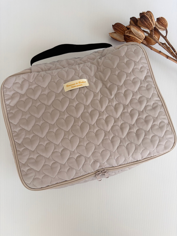 ハートヌビ　トラベルポーチLサイズ　グレージュ 1枚目の画像