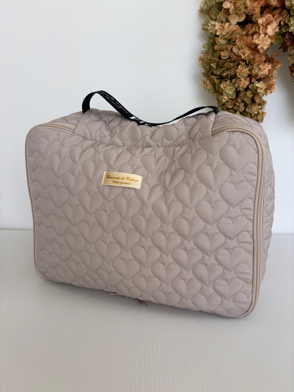 ハートヌビ　トラベルポーチLサイズ　グレージュ 2枚目の画像