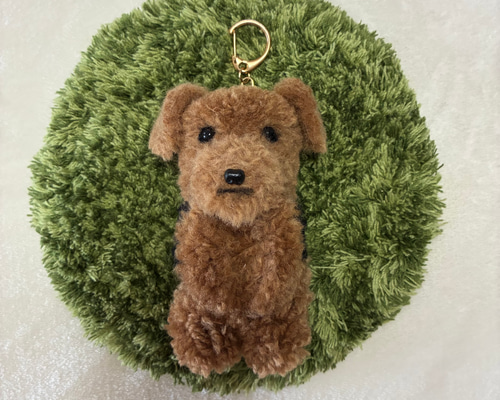 エアデールテリア 毛糸ポンポン ぬいぐるみマスコット 犬 オーダー