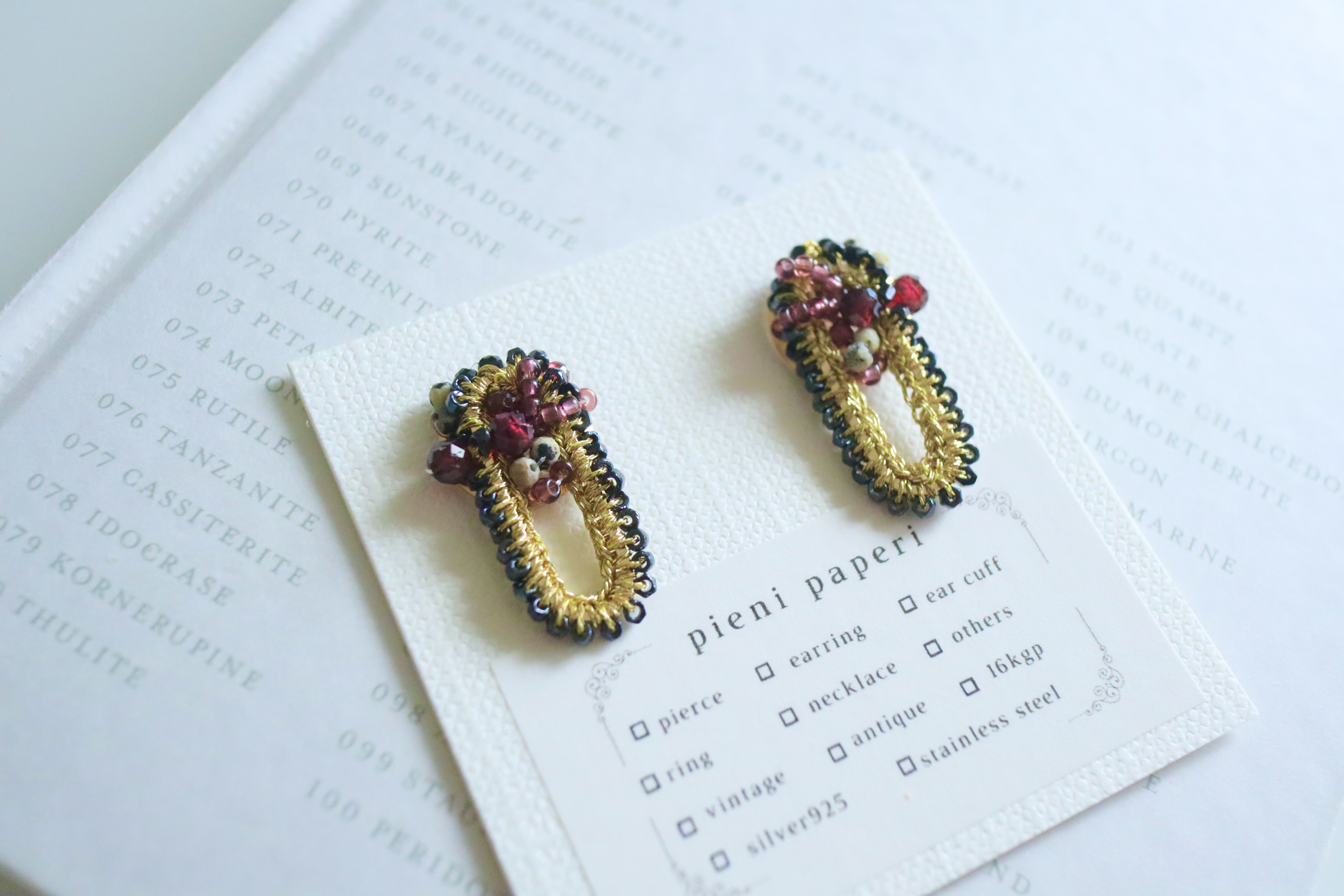 spice / french antique , Garnet , Dalmatian Jasper