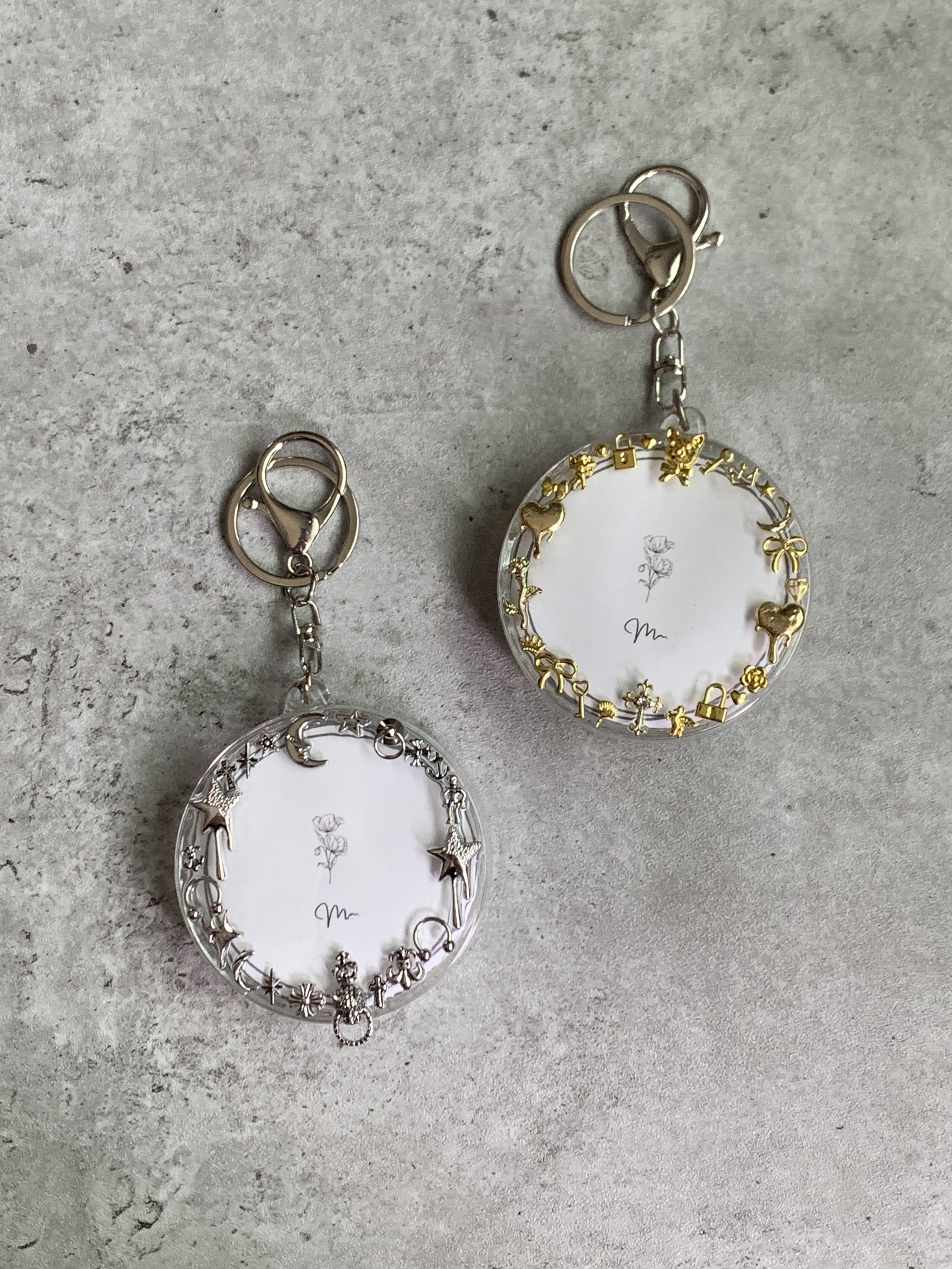 ONE PIECE カンバッジキーホルダー 缶バッジ】バッジケースキーホルダー 『 null 』gold / silver