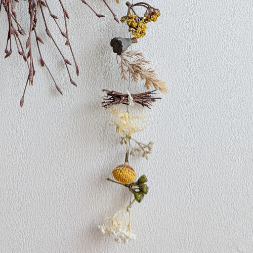 こっくりラテカラー 森の木の実 縦型ガーランド ガーランド penpengusa