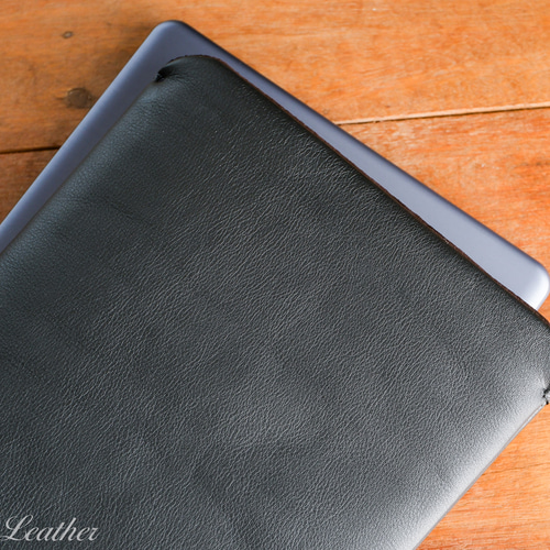 WATERPROOF LEATHER》14インチ ノートPC用スリーブケース ブラック PC