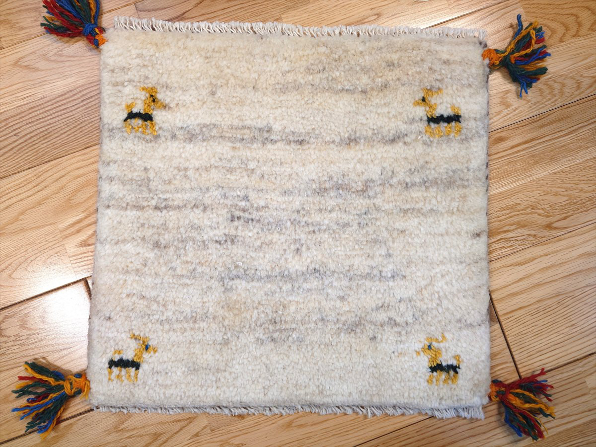 三連休最終日超目玉】ペルシャギャッベ　ミニマット　40x39cm　ベージュ　グレー　T9535