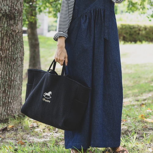 マザーズバッグ ブラック 生成り ヌビ 名入れ 木馬 刺繍 トートバッグ