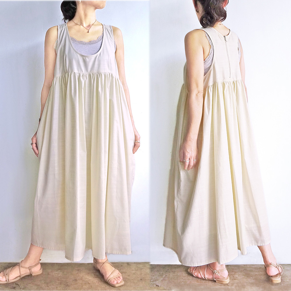 バックZIPワンピース（アイボリー）