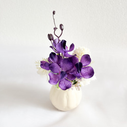 ❁ お供え花 モダン 紫の蘭 胡蝶蘭 ❁ 仏花 お供え花 アレンジメント