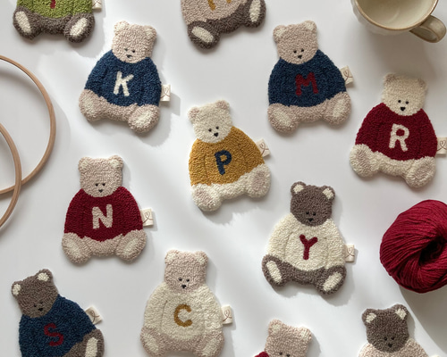 アバンティーズ コースター コンプセット 選べるイニシャル&カラー】 テディベアコースター 1枚入り