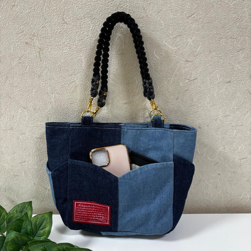 デニムリメイク トートバッグ　ハンドメイド デニムリメイク トートバッグ フリンジデニム #デニムリメイク