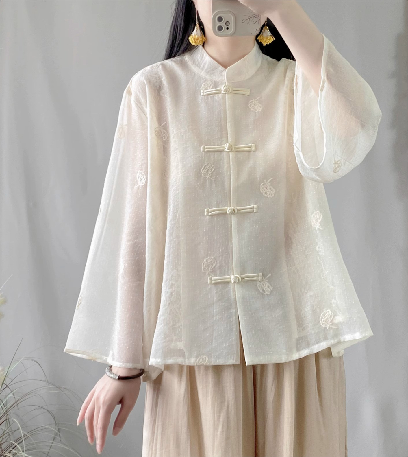 レディース 綿ガーゼ アシンメトリー スタンドカラー 二重構造 刺繍ショートシャツ