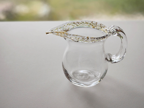 金まきのピッチャー 1枚目の画像