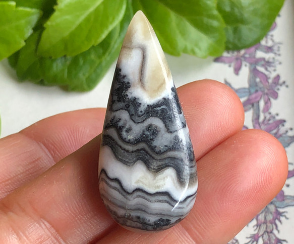 7063 ゼブラカルサイト 天然石 天然石 Aun planet（発送は月水金のみ