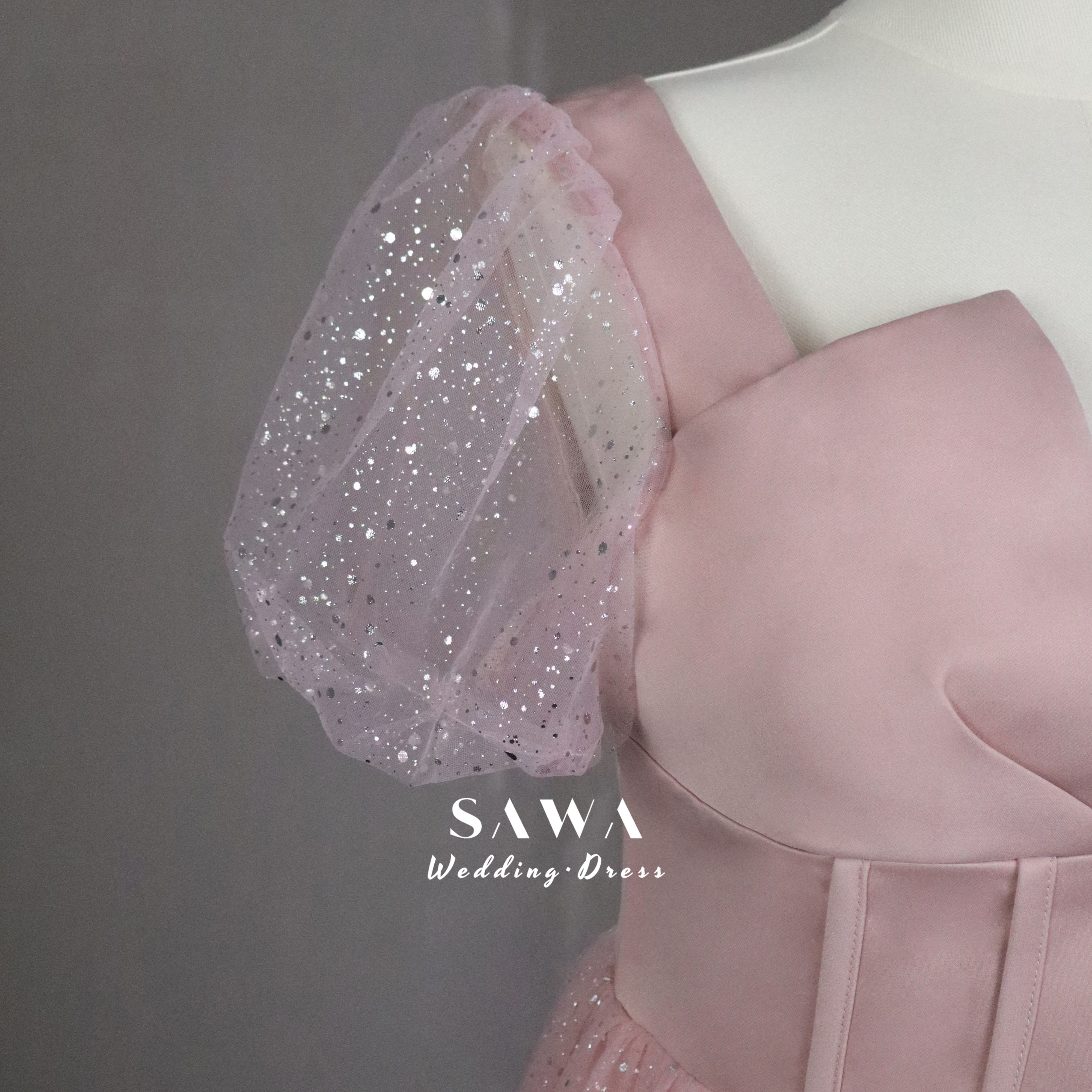 激安　ふんわりチュール　パフスリーブ　サイズオーダー可能　ミモレ丈　可愛いピンク　パーティードレス　デート合コン卒業式