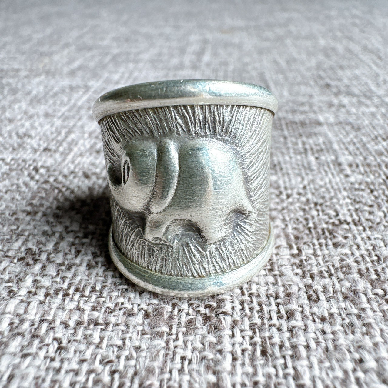 カレンシルバーリング