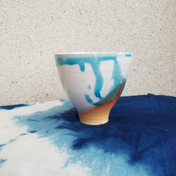 湯呑み【雪融けのカルデラ】大きめ カップ　デイユース　プチギフト　ビールにも合う大きめサイズ 1枚目の画像