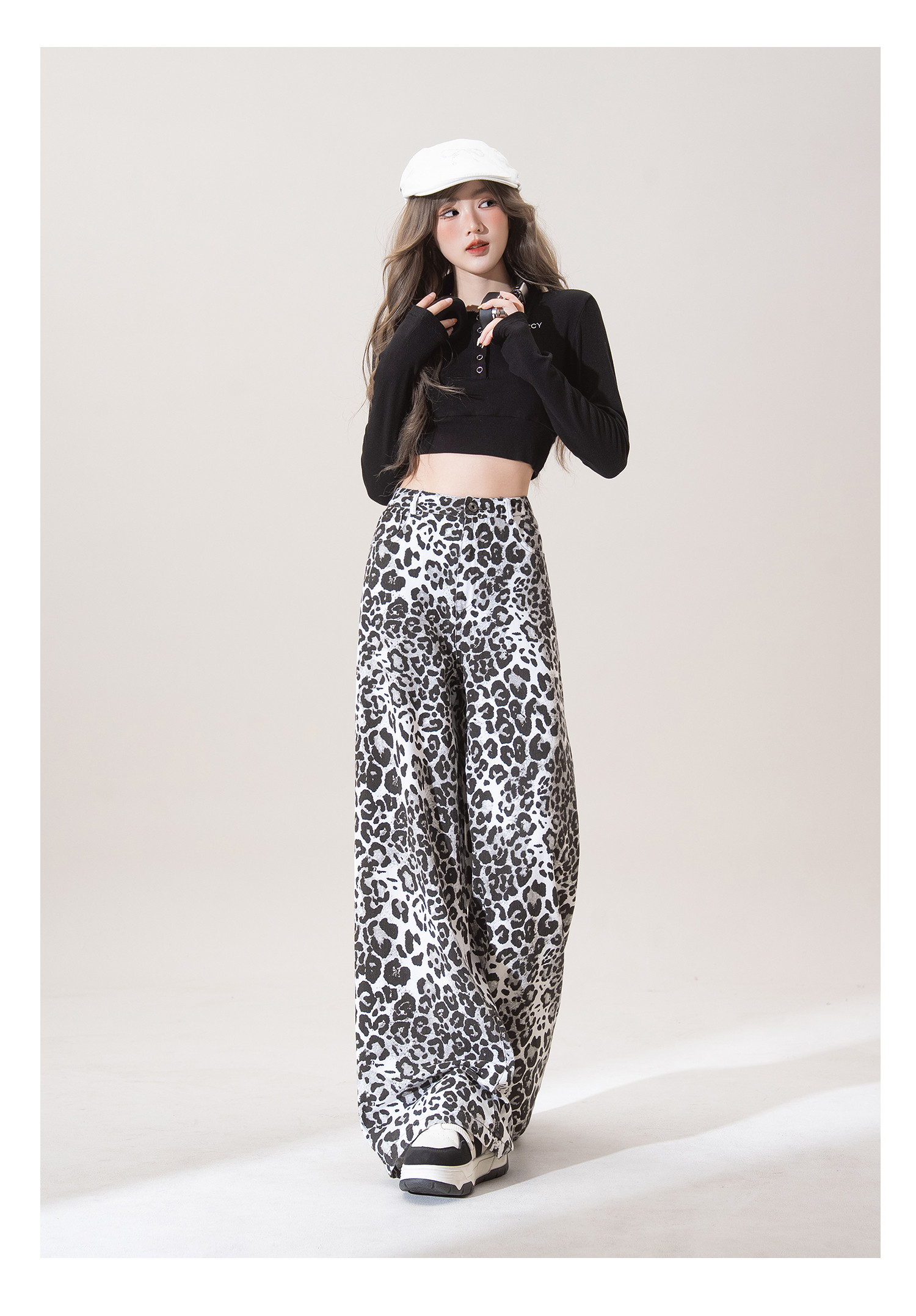 ヒョウ柄ワイドパンツ女2025年秋新作ハイウエストで着痩せゆったりカジュアルストレートロングパンツ