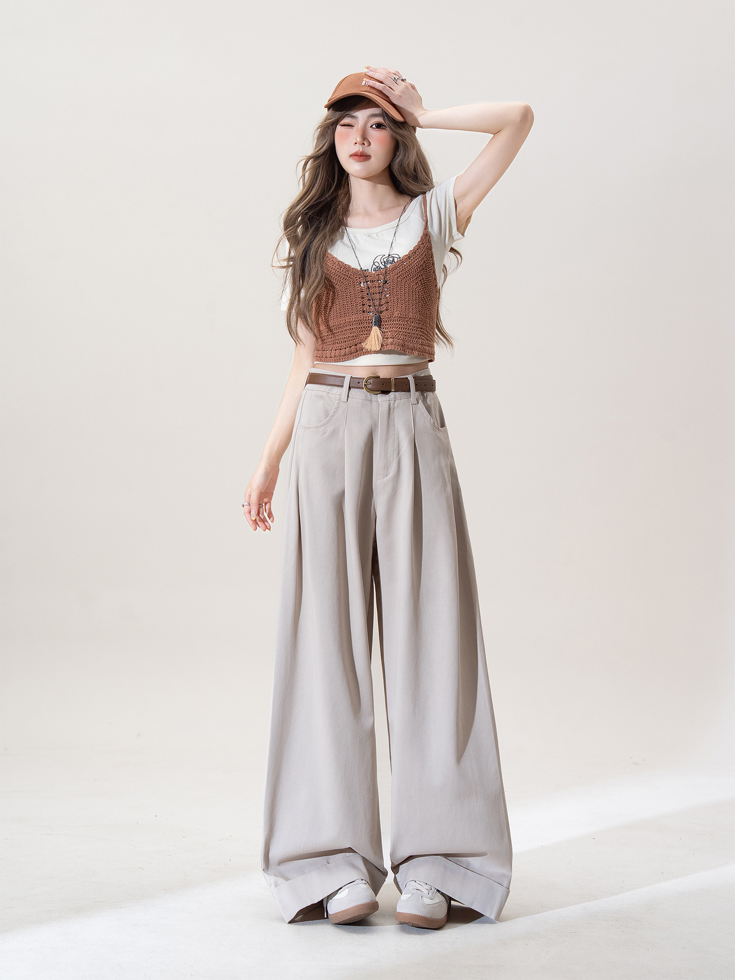 アメリカンレトロなドレープ感のあるカジュアルパンツレディース秋2025新作ハイウエストで細く見えるワイドな脚のモップパン 5,361円