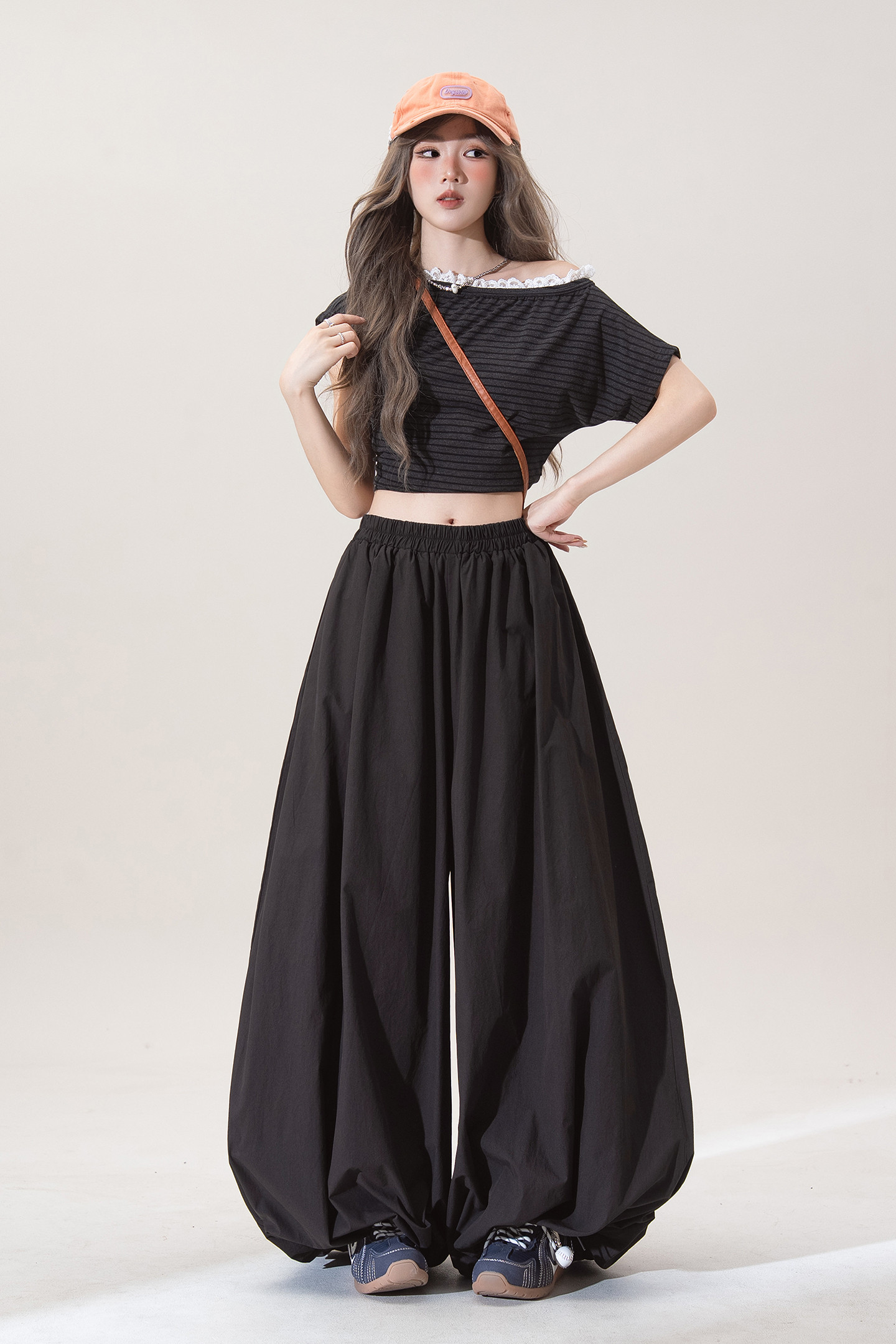 アメリカンレトロなエルボーパンツ女性2025年秋新作ゆったりとした白ワイド脚のハイウエストカジュアルパンツ